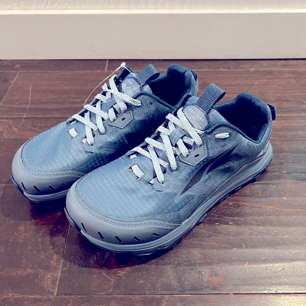 Women’s Altra Lone Peak 6 trail running shoes size 8 NWOB